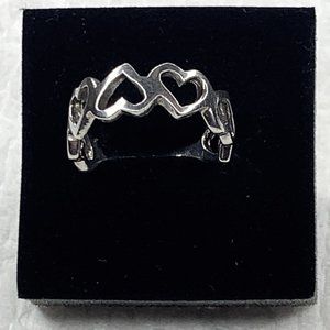 Vintage Sterling Silver Open Hearts Linked Ring Band Stackable Sz 7.5 Marked 925